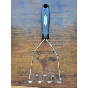 Farberware Stainless 10" Potato Masher w/black single hole handle